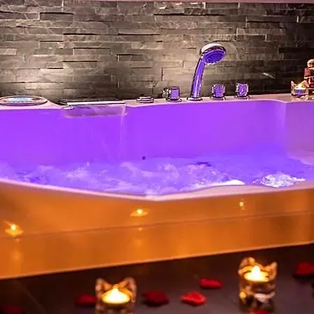 Duo Detente Hotel 3*